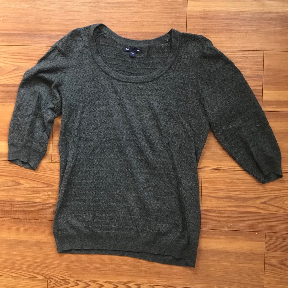 Gap 3/4 sleeve gray sweater size S